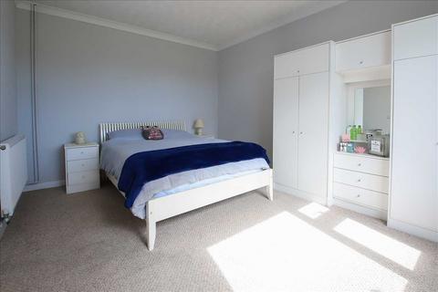 197 Burrs Road, Clacton-on-sea, CO15 4LN