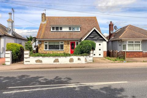 3 bedroom detached house for sale, Clacton on Sea CO16