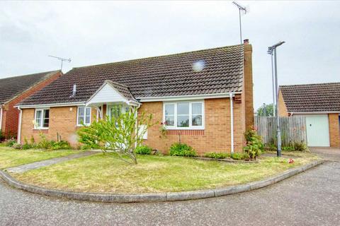 3 bedroom bungalow for sale, Brightlingsea CO7