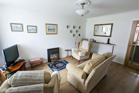 7 Snowford Close, Shirley, Solihull, B90 1DA