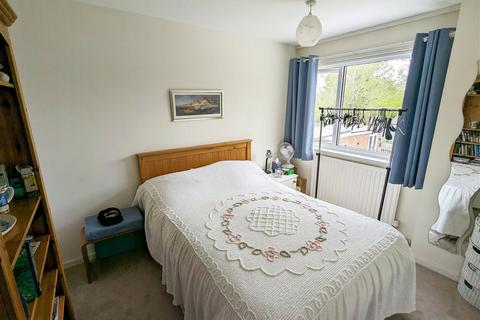 7 Snowford Close, Shirley, Solihull, B90 1DA