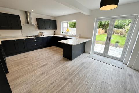 1 Cropthorne Road, Shirley, Solihull, B90 3JW