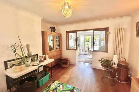 27 Cubley Road, Birmingham, B28 8EH
