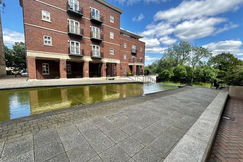 3 bedroom apartment for sale, Wharf House, Waterside, Dickens Heath