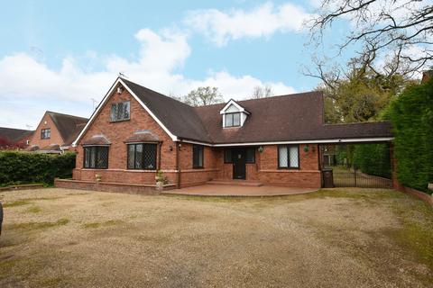 4 bedroom detached house for sale, Norton Lane, Tidbury Green