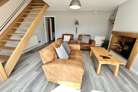 12 Arden Meads, Hockley Heath, Solihull, B94 6QN