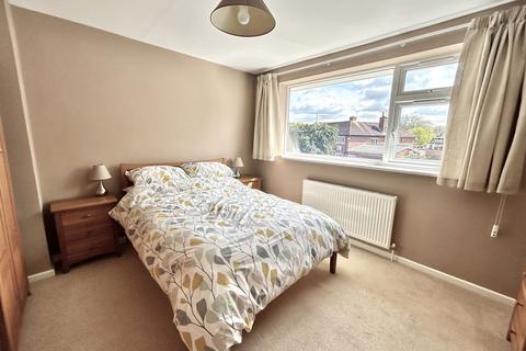 12 Arden Meads, Hockley Heath, Solihull, B94 6QN