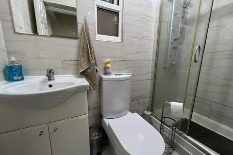 42 Fallowfield Avenue, Hall Green, Birmingham, B28 0NL