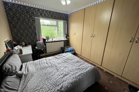 42 Fallowfield Avenue, Hall Green, Birmingham, B28 0NL