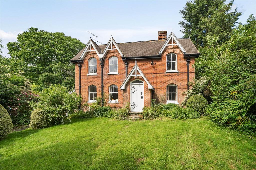 Clopton, Woodbridge, Suffolk, IP13 5 bed detached house for sale £600,000