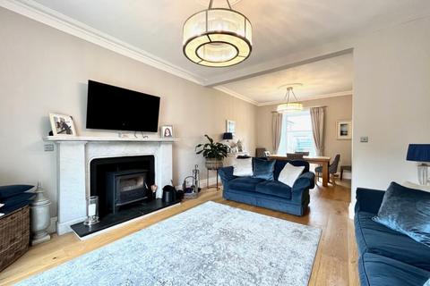 4 bedroom detached house for sale, 43 Park Place Stirling FK7 9JR