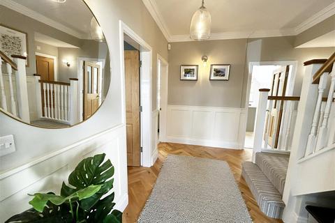 41 Burnaston Road, Hall Green, Birmingham, B28 8DH