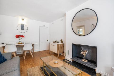 24a Ramsden Road, London, SW12 8QY
