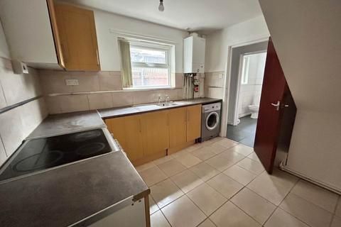 1 bedroom flat to rent, Edge Lane, Liverpool