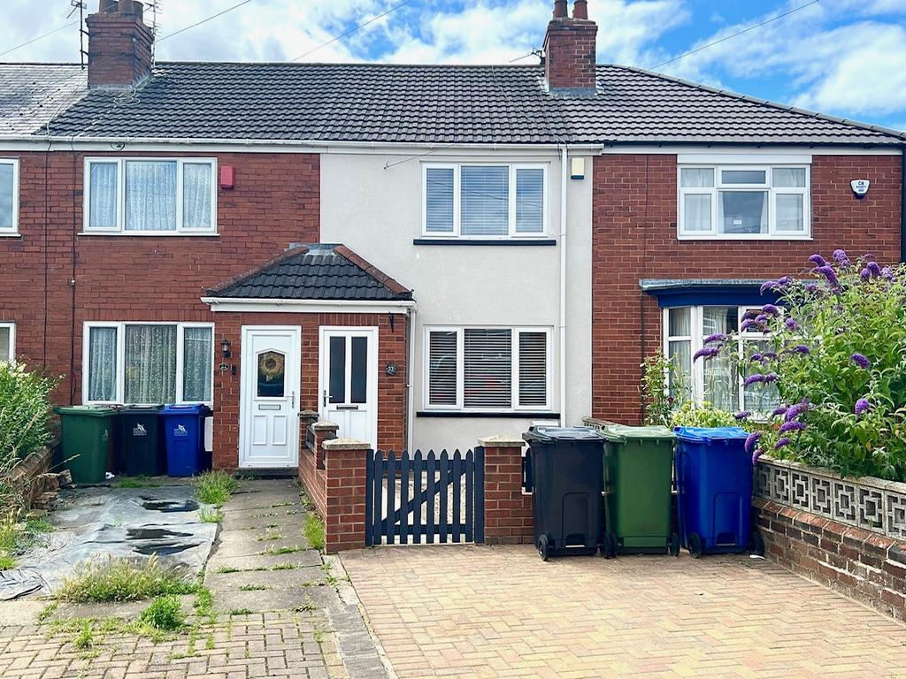 Little Michael Street, Grimsby, DN34 2 bed terraced house to rent £