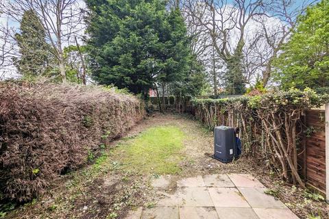 27 Coppice Drive, Birmingham, B27 7NQ