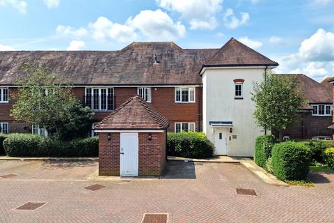 2 bedroom apartment for sale, Roundway, Haywards Heath RH16