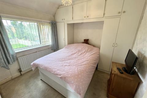55 Amberley Road, Olton, Solihull, B92 7NP