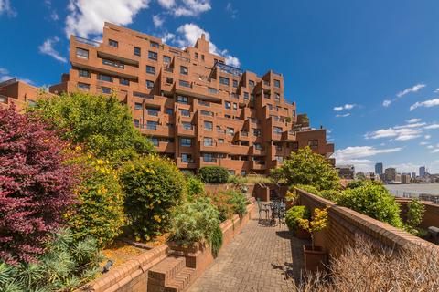 2 bedroom apartment for sale, Free Trade Wharf, The Highway, London, E1W
