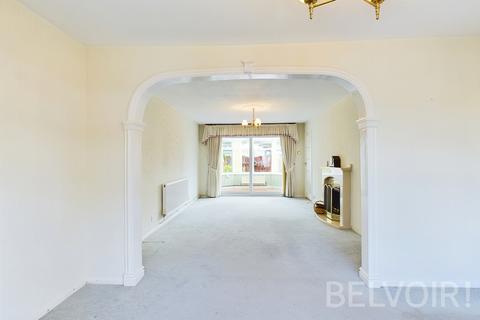 21 Hazel Way, Snedshill, Telford, TF2 9HJ