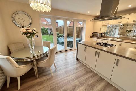 1 Cherry Drive, Tidbury Green, Solihull, B90 1UP