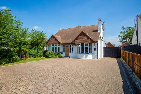 4 bedroom chalet for sale, South Street, Whitstable, CT5