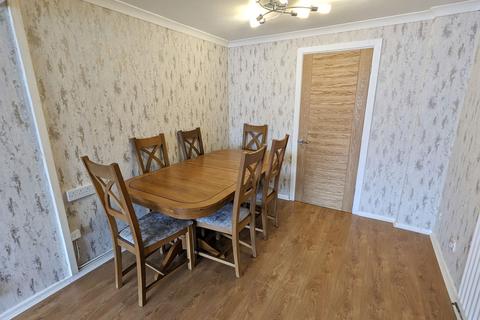 14 Bronte Farm Road, Shirley, Solihull, B90 3DE