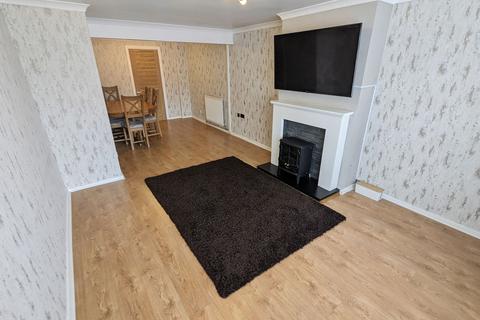 14 Bronte Farm Road, Shirley, Solihull, B90 3DE