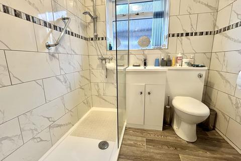 74 Colesbourne Road, Solihull, B92 8LF