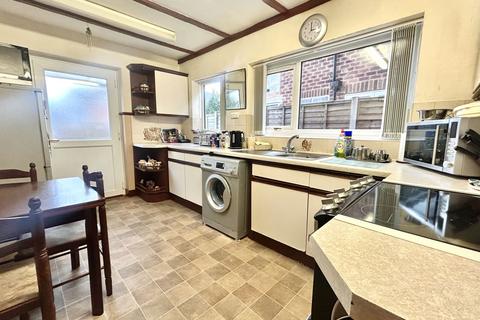 74 Colesbourne Road, Solihull, B92 8LF