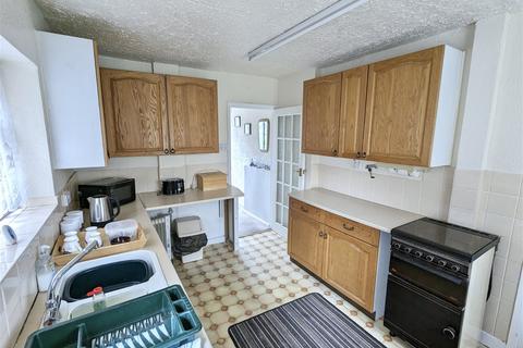 37 Campden Green, Solihull, B92 8HQ