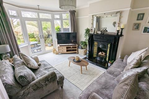 62 Braemar Road, Solihull, B92 8BS