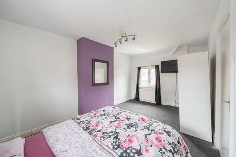 48 Deans Way, Gloucester, GL1 2QF