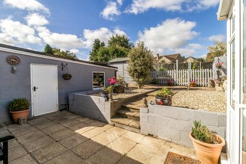 3 bedroom bungalow for sale, North Hill Road, Cirencester, Gloucestershire, GL7