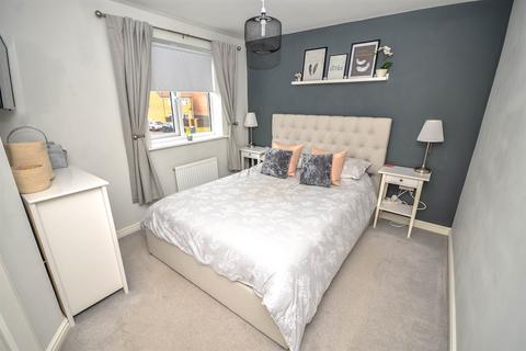 39 Bronte Way, South Shields, NE34 9JY