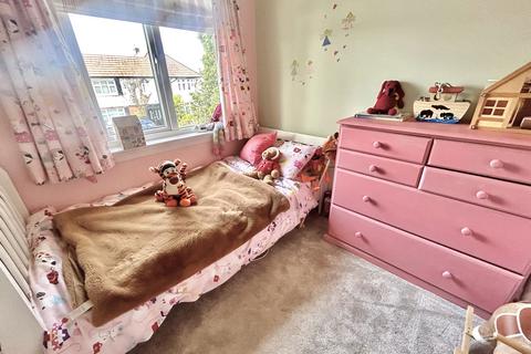 106 Burman Road, Shirley, Solihull, B90 2BQ