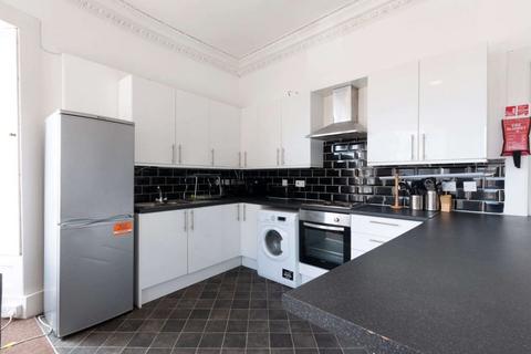 undefined, 0600L South Clerk Street, Edinburgh, EH8 9PT