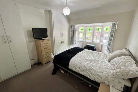 132 School Road, Hall Green, Birmingham, B28 8JE