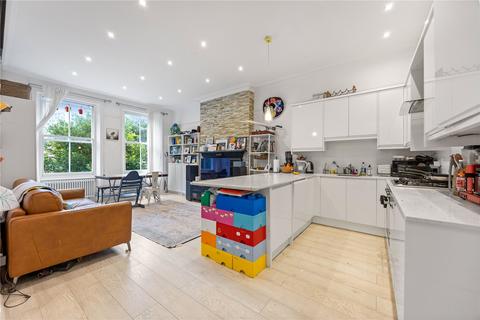 17b Downside Crescent, London, NW3 2AN