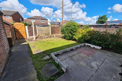 5 Pickmere Close, Droylsden, Manchester, M43 7FF