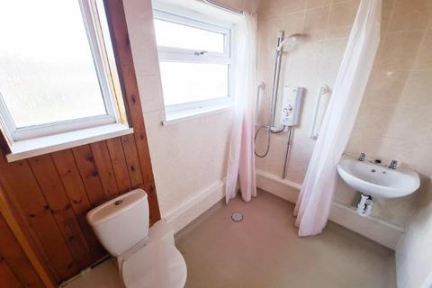 5 Pickmere Close, Droylsden, Manchester, M43 7FF