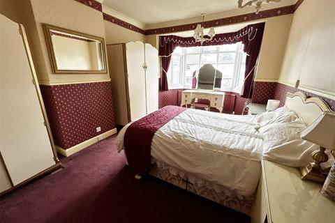 89 Cropthorne Road, Shirley, Solihull, B90 3JL