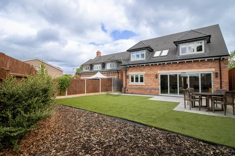 4 bedroom detached house for sale, Uppingham Road, Houghton-on-the-Hill, Leicester