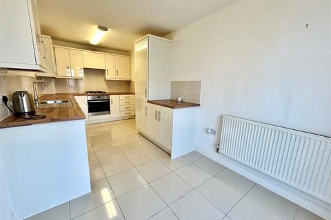 5 Franklin Close, Wythall, Birmingham, B47 6AL