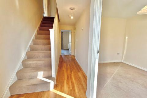 5 Franklin Close, Wythall, Birmingham, B47 6AL