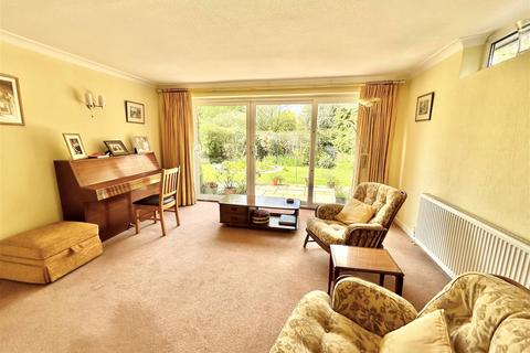 20 Blackthorne Close, Solihull, B91 1PF