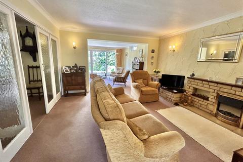 20 Blackthorne Close, Solihull, B91 1PF