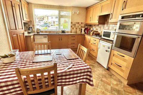 20 Blackthorne Close, Solihull, B91 1PF