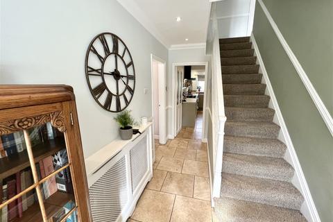 5 Bryanston Road, Solihull, B91 1EL