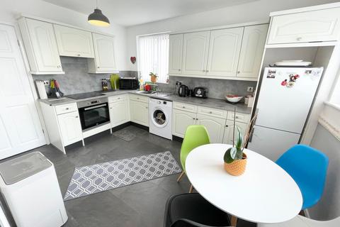 42b Beach Road, Thornton-cleveleys, FY5 1EQ